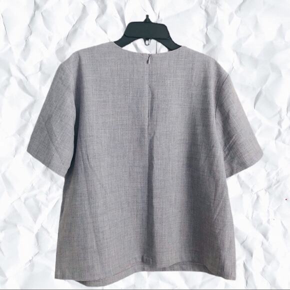 Forever 21 gray short sleeve blouse - size large - Picture 2 of 5